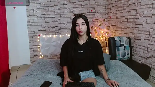 Vanse lust online show from February 2025 06:55:01 PM