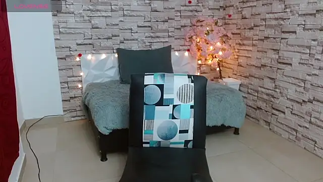 Snapshot of Vanse_lust chatting on February 2025 01:52:02 AM Vanse lust online show from February 2025 01:52:02 AM