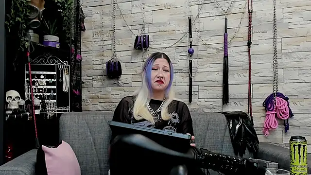 CruelMistress online show from January 2026 01:19:01 AM