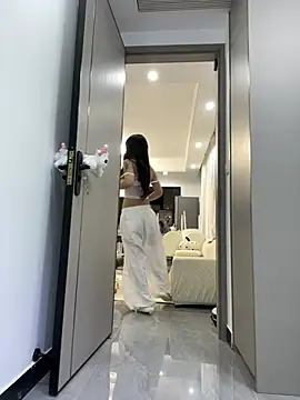 xyebobs online show from February 2026 04:06:01 PM