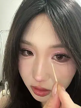 xyebobs online show from March 2026 04:35:01 PM