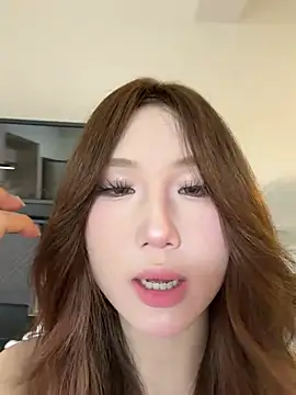 xyebobs online show from May 2026 02:36:02 PM