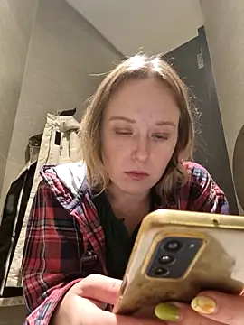 Snapshot of Public_Katrisha chatting on May 2026 02:24:01 PM Public Katrisha online show from May 2026 02:24:01 PM