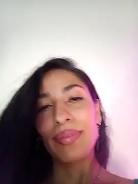 Snapshot of chloewildd_ chatting on March 2026 10:05:02 PM chloewildd online show from March 2026 10:05:02 PM