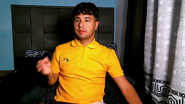 beautiful james online show from January 2025 01:06:01 AM