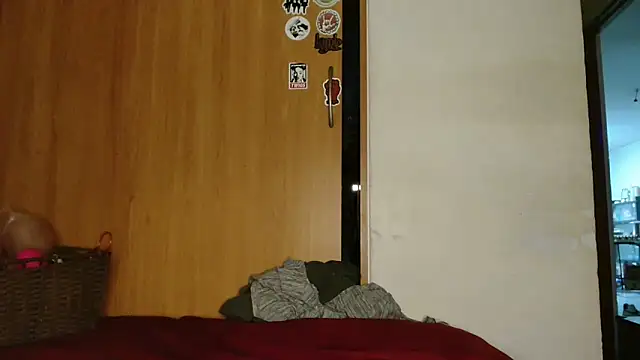 Snapshot of DirtyDi97 chatting on November 2025 03:07:01 AM DirtyDi97 online show from November 2025 03:07:01 AM