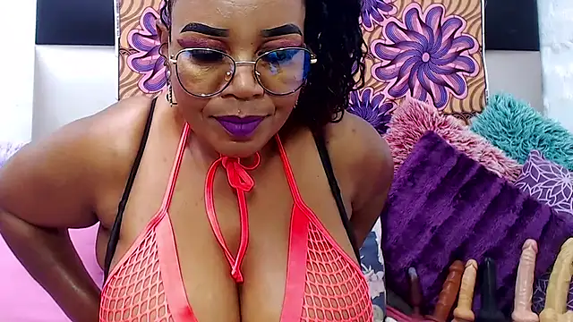 MATURExxxASS online show from October 2025 01:36:02 AM