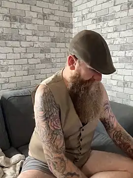 Ice mannHH online show from December 2024 10:28:02 PM