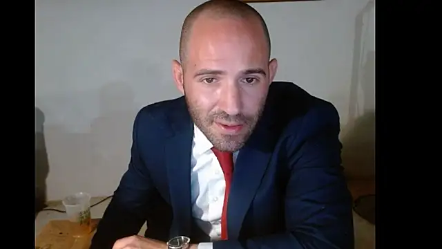 Snapshot of TheNakedPreacher chatting on December 2024 08:56:01 AM TheNakedPreacher online show from December 2024 08:56:01 AM