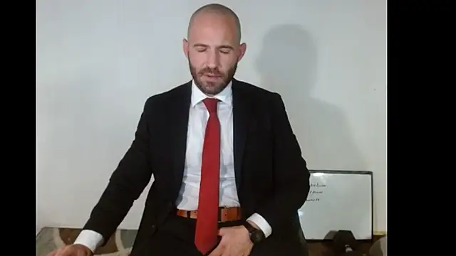 Snapshot of TheNakedPreacher chatting on January 2025 01:11:01 PM TheNakedPreacher online show from January 2025 01:11:01 PM