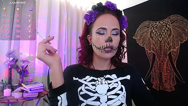 AmaRiv online show from October 2025 06:09:01 PM