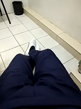 Snapshot of gatmoreno1 chatting on September 2025 04:43:02 PM gatmoreno1 online show from September 2025 04:43:02 PM