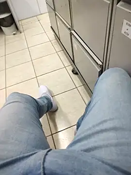 Snapshot of gatmoreno1 chatting on November 2025 11:23:02 AM gatmoreno1 online show from November 2025 11:23:02 AM