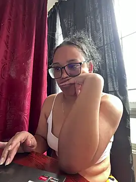 Snapshot of angela_angels_ chatting on June 2026 02:19:01 PM angela angels online show from June 2026 02:19:01 PM