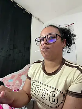 Snapshot of angela_angels_ chatting on July 2026 01:41:02 AM angela angels online show from July 2026 01:41:02 AM
