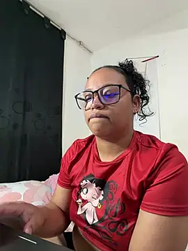 Snapshot of angela_angels_ chatting on July 2026 02:31:02 AM angela angels online show from July 2026 02:31:02 AM