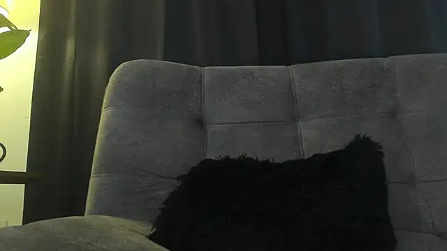 Snapshot of Zionmattis chatting on December 2024 03:14:02 AM Zionmattis online show from December 2024 03:14:02 AM