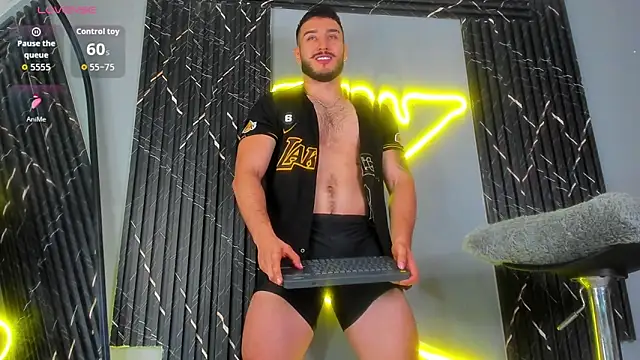 Snapshot of Zionmattis chatting on September 2025 02:00:01 AM Zionmattis online show from September 2025 02:00:01 AM