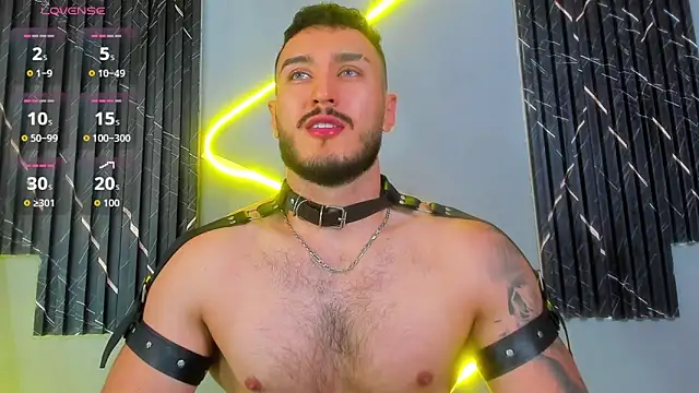 Snapshot of Zionmattis chatting on September 2025 01:39:02 AM Zionmattis online show from September 2025 01:39:02 AM