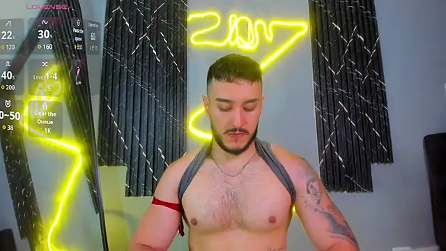 Snapshot of Zionmattis chatting on September 2025 02:05:01 AM Zionmattis online show from September 2025 02:05:01 AM