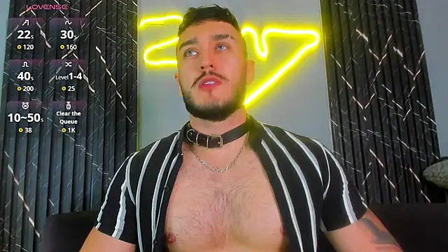 Snapshot of Zionmattis chatting on October 2025 01:23:01 AM Zionmattis online show from October 2025 01:23:01 AM