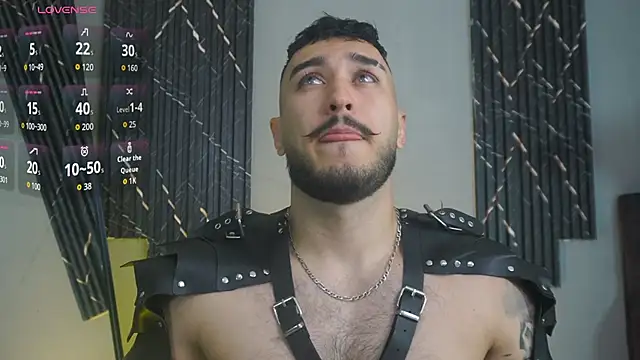 Snapshot of Zionmattis chatting on October 2025 12:57:01 AM Zionmattis online show from October 2025 12:57:01 AM