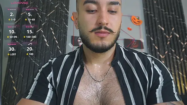 Snapshot of Zionmattis chatting on October 2025 01:30:01 AM Zionmattis online show from October 2025 01:30:01 AM