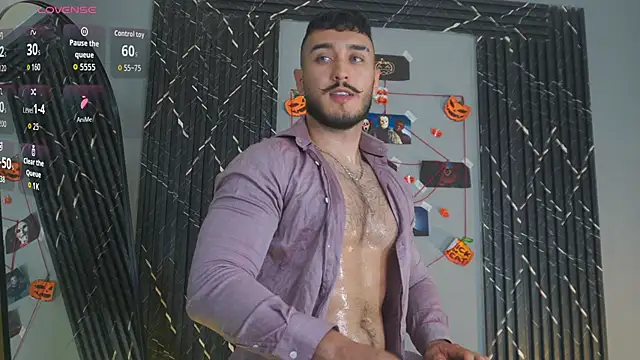 Snapshot of Zionmattis chatting on November 2025 01:59:01 AM Zionmattis online show from November 2025 01:59:01 AM