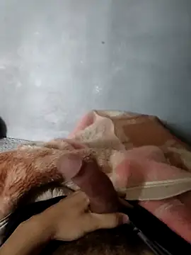 Juliano69xv online show from September 2025 12:29:02 PM