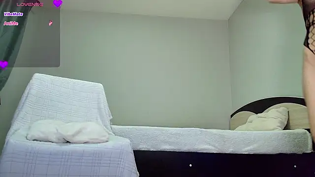 Snapshot of kyliejo18 chatting on January 2025 03:34:02 AM kyliejo18 online show from January 2025 03:34:02 AM