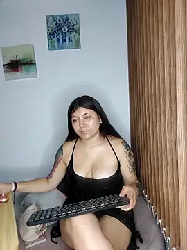 carolayrosse online show from November 2025 04:37:01 AM