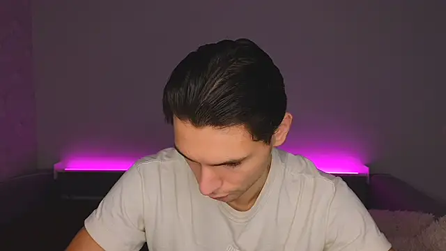 denlover1 online show from February 2026 08:21:01 AM