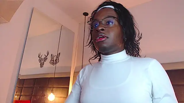 candy lovee69 online show from November 2025 08:32:01 PM