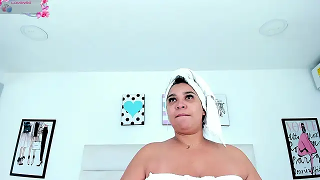 JoslinEvans online show from November 2025 12:04:01 PM