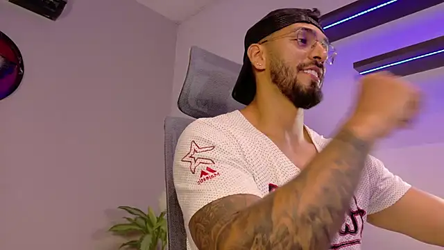 tony muscle online show from April 2026 09:15:02 PM