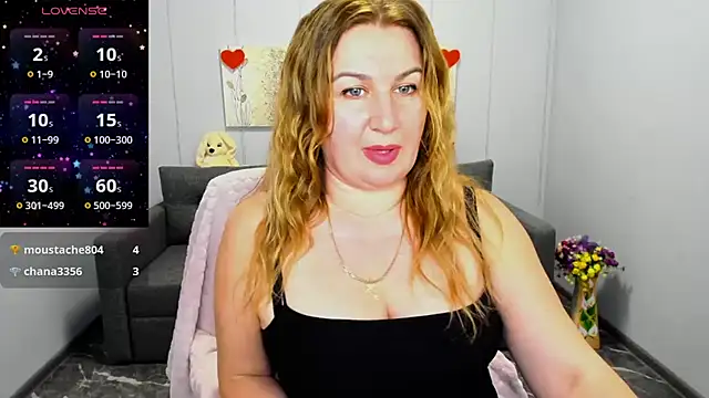 Snapshot of Lili_Crossi chatting on February 2025 09:46:02 AM Lili Crossi online show from February 2025 09:46:02 AM