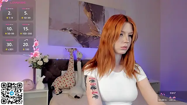 Snapshot of Linablueeyed chatting on July 2026 08:32:02 AM Linablueeyed online show from July 2026 08:32:02 AM