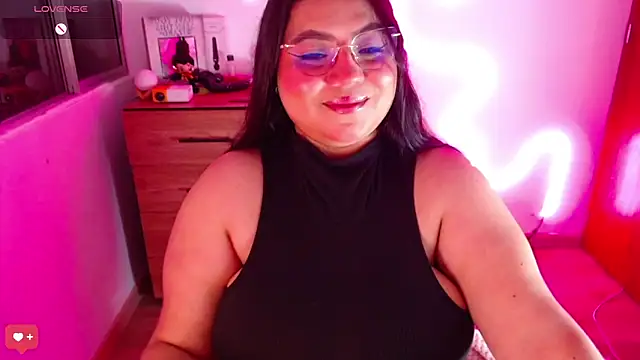 Snapshot of Rebeca_charme21 chatting on January 2025 03:20:01 AM Rebeca charme21 online show from January 2025 03:20:01 AM