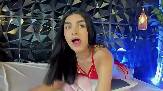 rihannagil online show from January 2025 09:20:01 PM