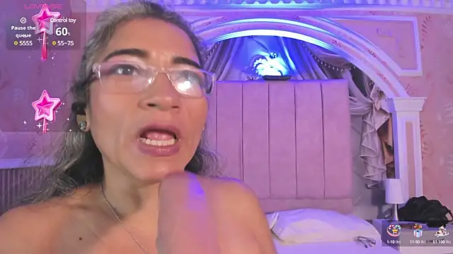 mature bigass   online show from December 2024 04:22:02 AM