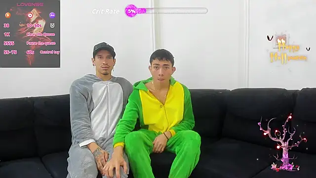 StrawwBoys online show from November 2025 10:38:01 AM