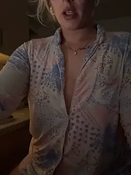 Snapshot of Barbie_26 chatting on March 2025 10:29:02 PM Barbie 26 online show from March 2025 10:29:02 PM