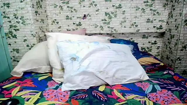 Indian candyXX online show from February 2026 06:23:01 PM