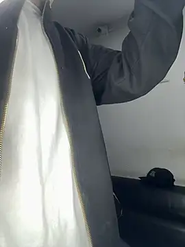 Daddyrich 632 online show from February 2026 07:57:02 AM