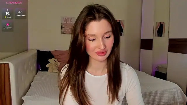 Snapshot of tender_babyy chatting on December 2024 02:37:01 PM tender babyy online show from December 2024 02:37:01 PM