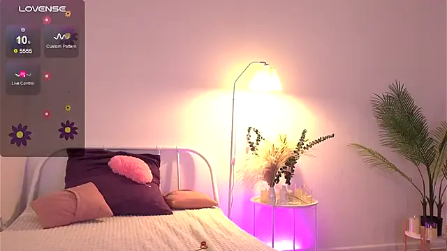 Snapshot of tender_babyy chatting on September 2025 12:40:02 PM tender babyy online show from September 2025 12:40:02 PM