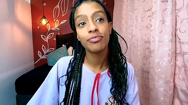 Zia Green online show from December 2024 03:45:02 AM