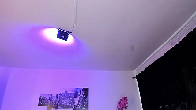 Amy Kiitty  online show from October 2025 12:39:02 PM