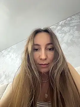 viviandaimond1 online show from December 2025 11:32:01 PM