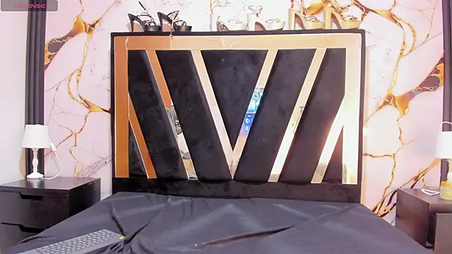 KarinaSimonz online show from January 2026 08:00:02 PM